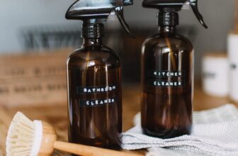 Naturliga hemgjorda rengöringsmedel – 7 recept för ett renare hem